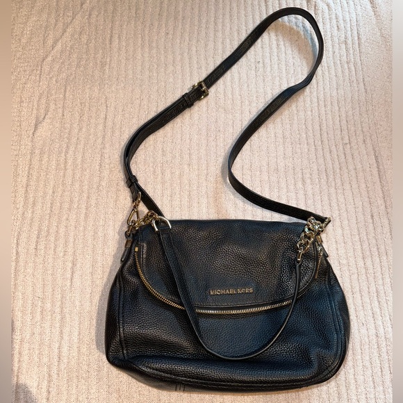Michael Kors black purse - Picture 2 of 9
